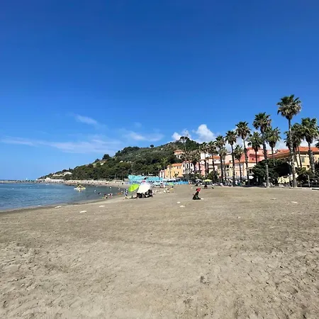 Le Margherite - Slr261 By Interhome * Costarainera