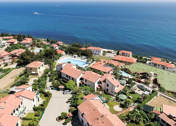 Le Margherite - Slr261 By Interhome Costarainera